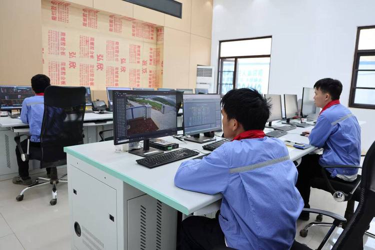下宏桥开远新能源入驻开远后建设的第一批次五个光伏项目之一